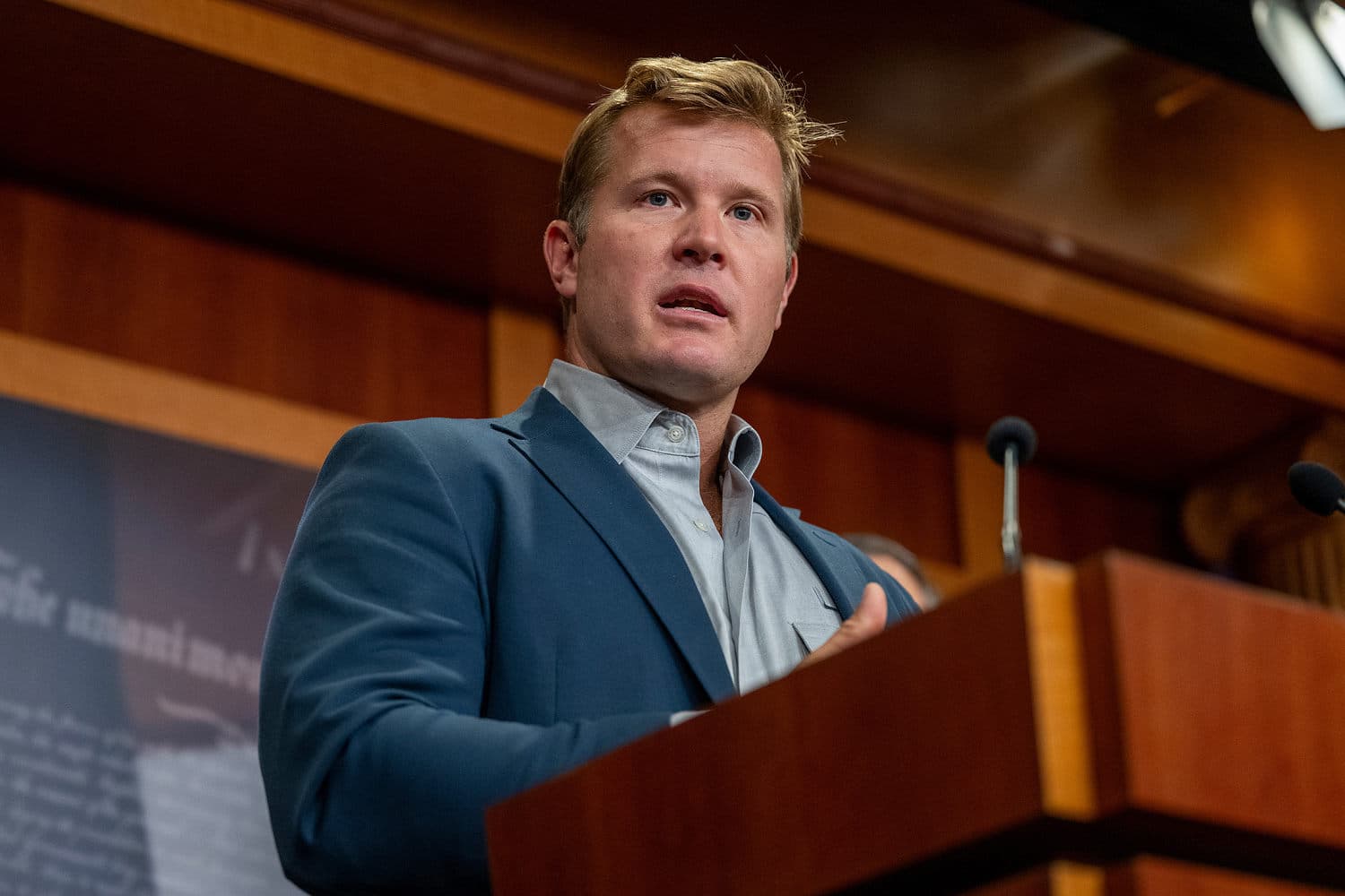 Sen. Tim Sheehy makes emergency landing in Montana field after engine failure