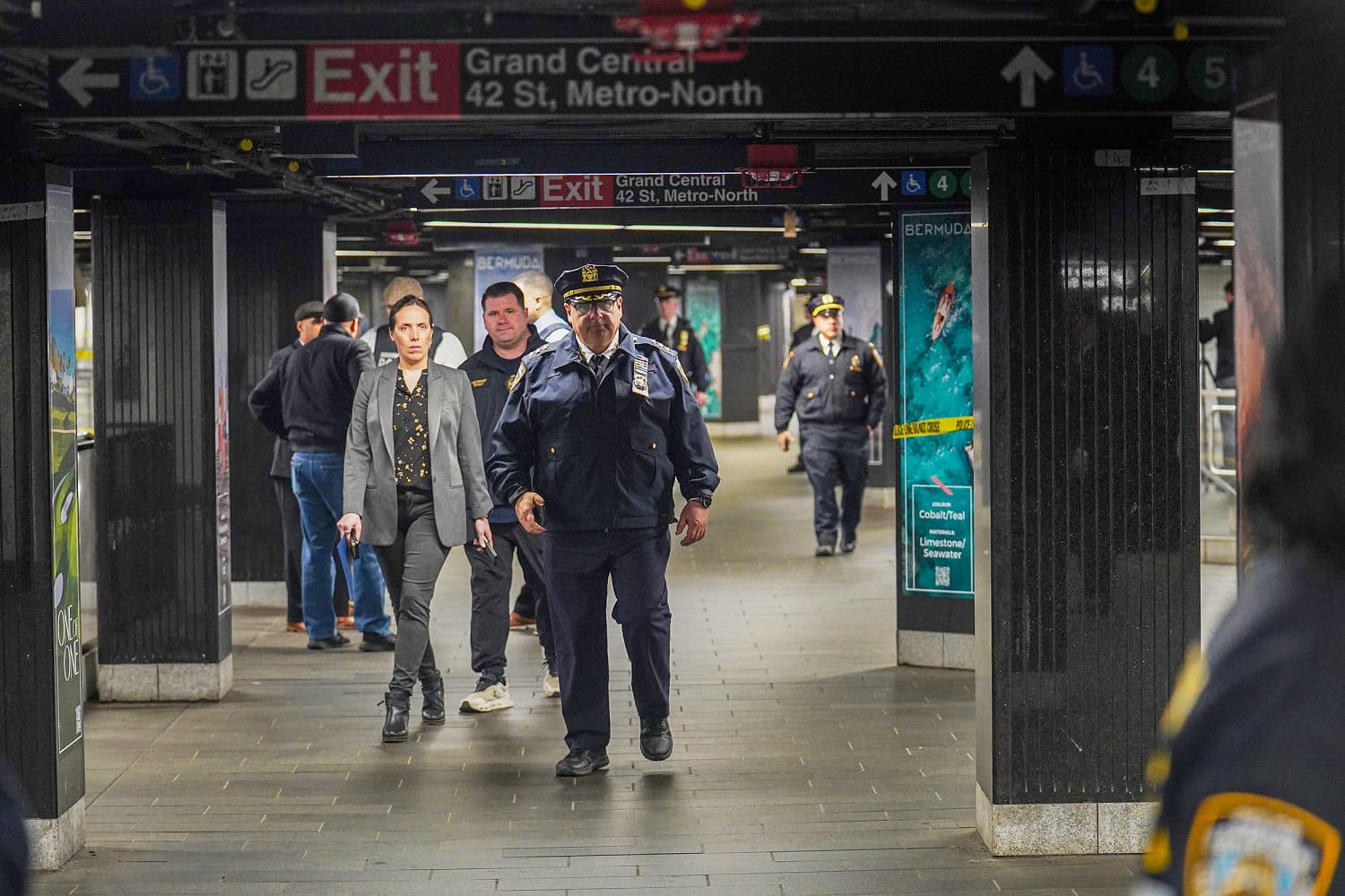 3 stabbed with machete in New York City's Grand Central Terminal