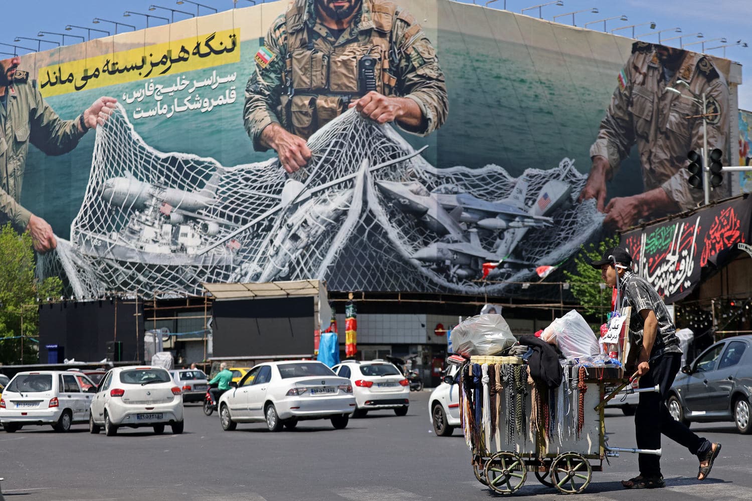 After collapse of U.S.-Iran talks in Pakistan, the path to peace is less clear
