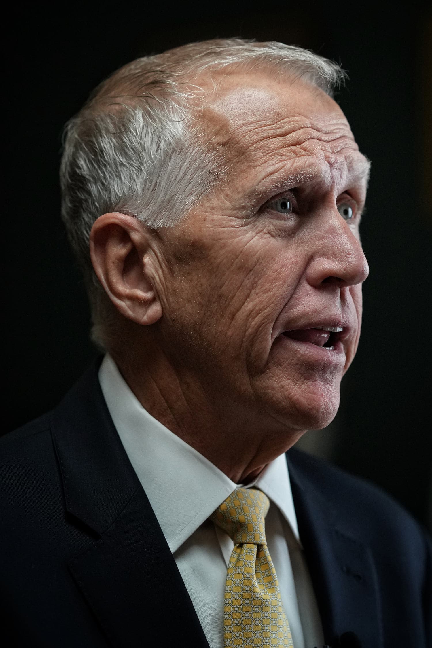 Sen. Thom Tillis drops blockade of Kevin Warsh's nomination to be the next Fed chair