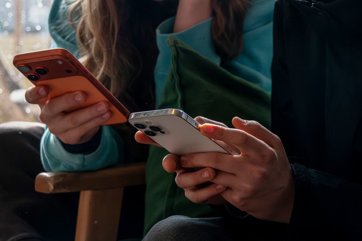 Discomfort with modern technology shapes Gen Z's desire to live in the past