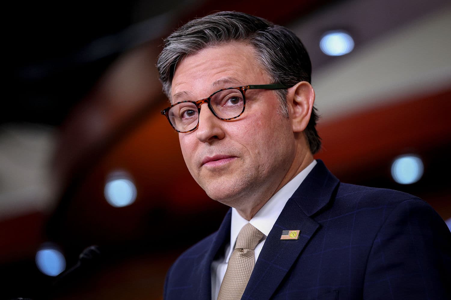 House votes to renew spy program, but GOP chaos stalls push to end DHS shutdown