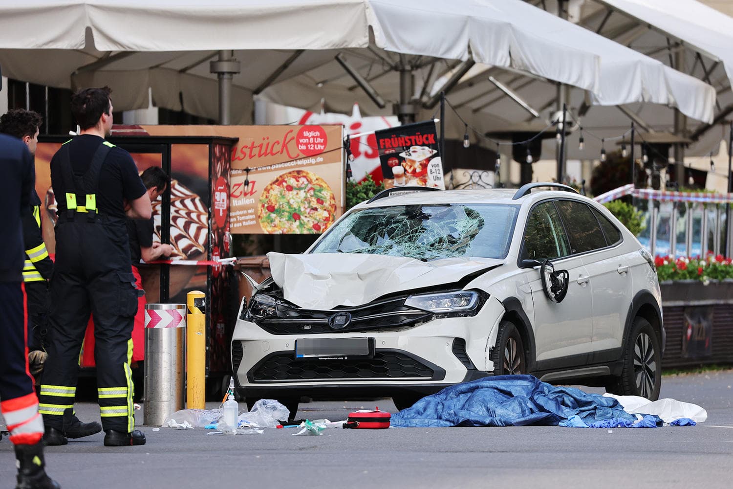 Car runs into crowd in Leipzig, Germany, injuring several people