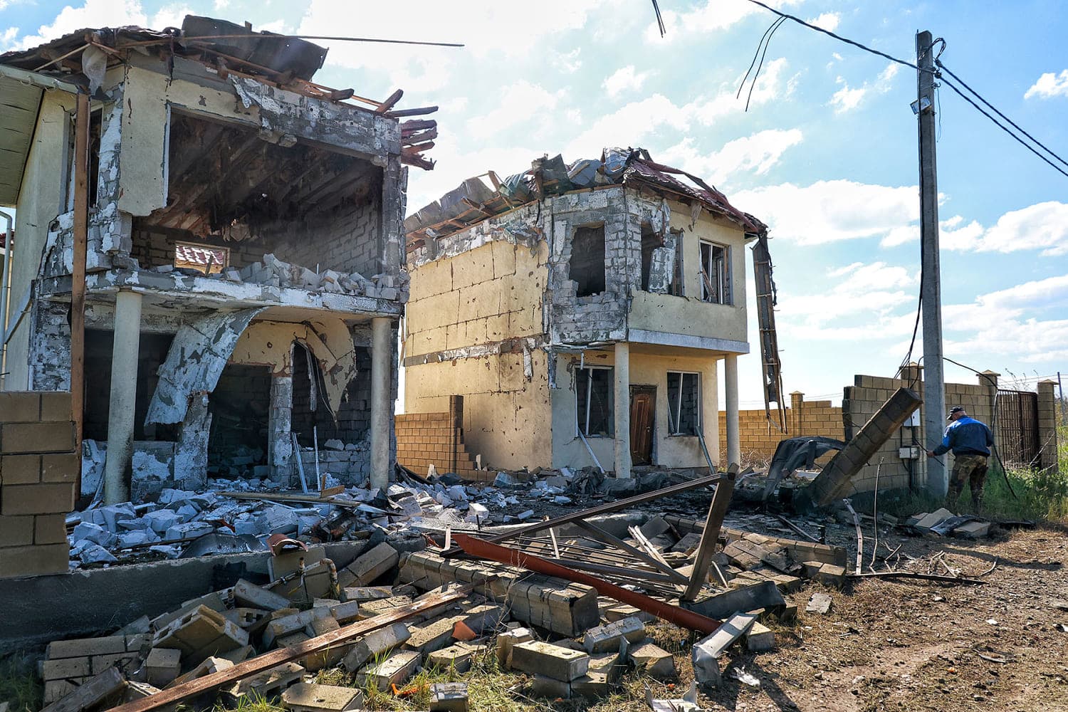 Putin announces 2-day ceasefire in Ukraine