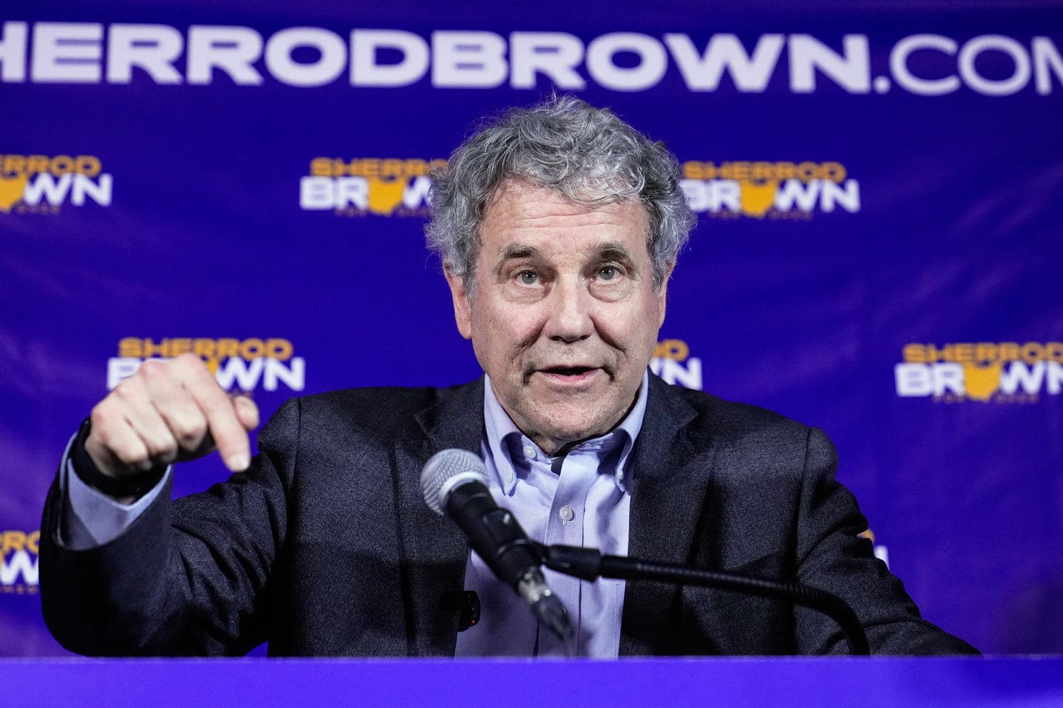 Sherrod Brown wins Democratic Senate nomination in Ohio, setting up a key battleground race