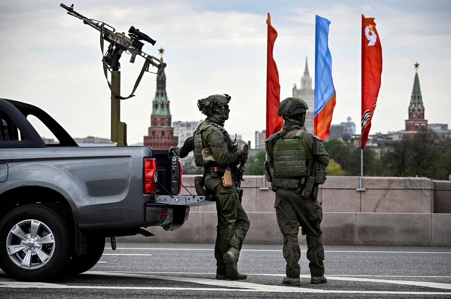 Zelenskyy says Ukraine will not attack Putin’s military parade in Moscow in return for prisoner swap