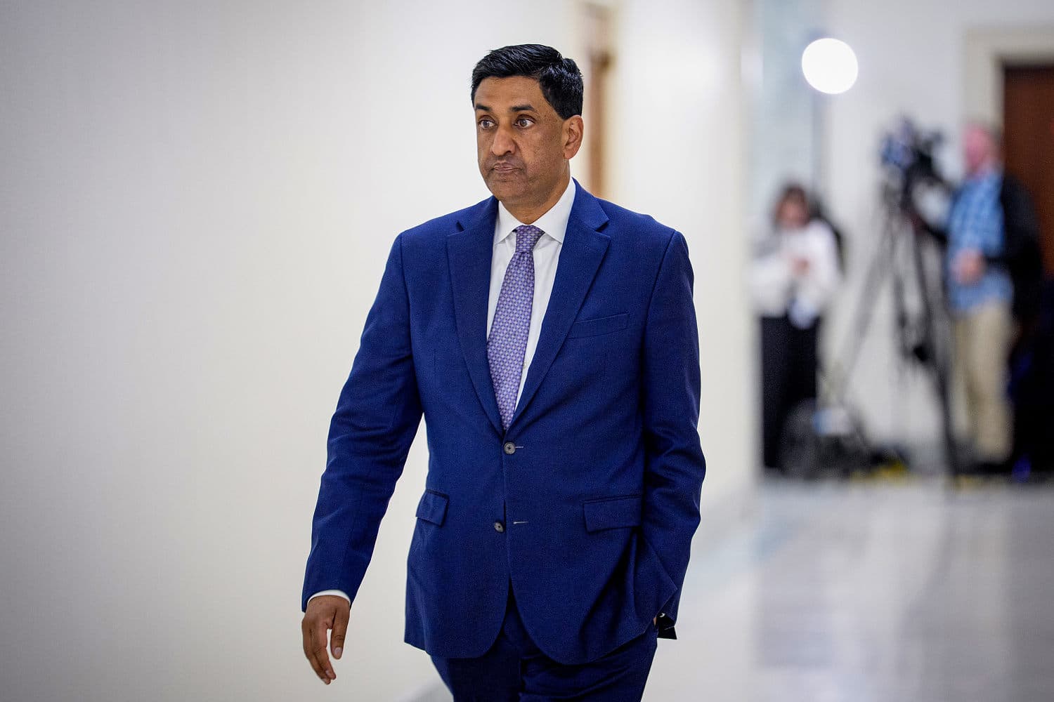 Platner supporter Ro Khanna says he should apologize to women who alleged disturbing behavior
