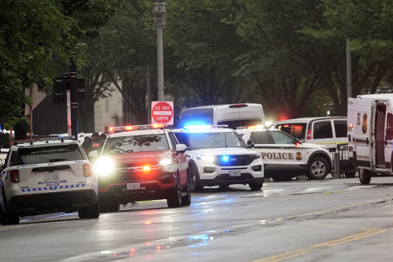 Secret Service reports shots fired near the White House