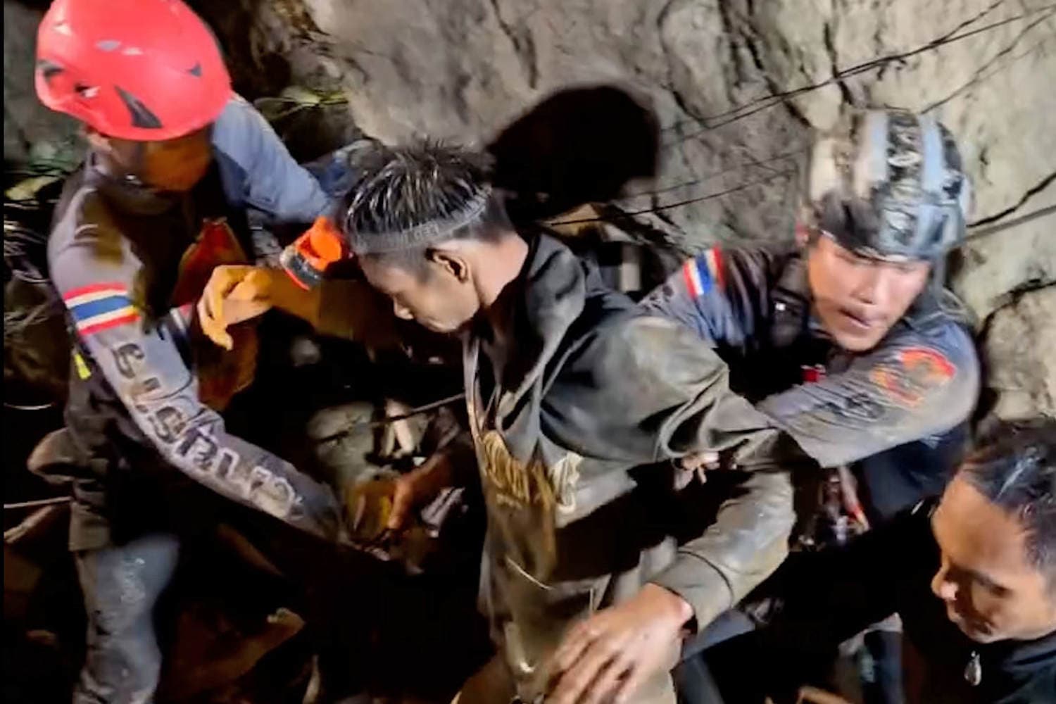 Four more men rescued from flooded cave after becoming trapped while searching for gold