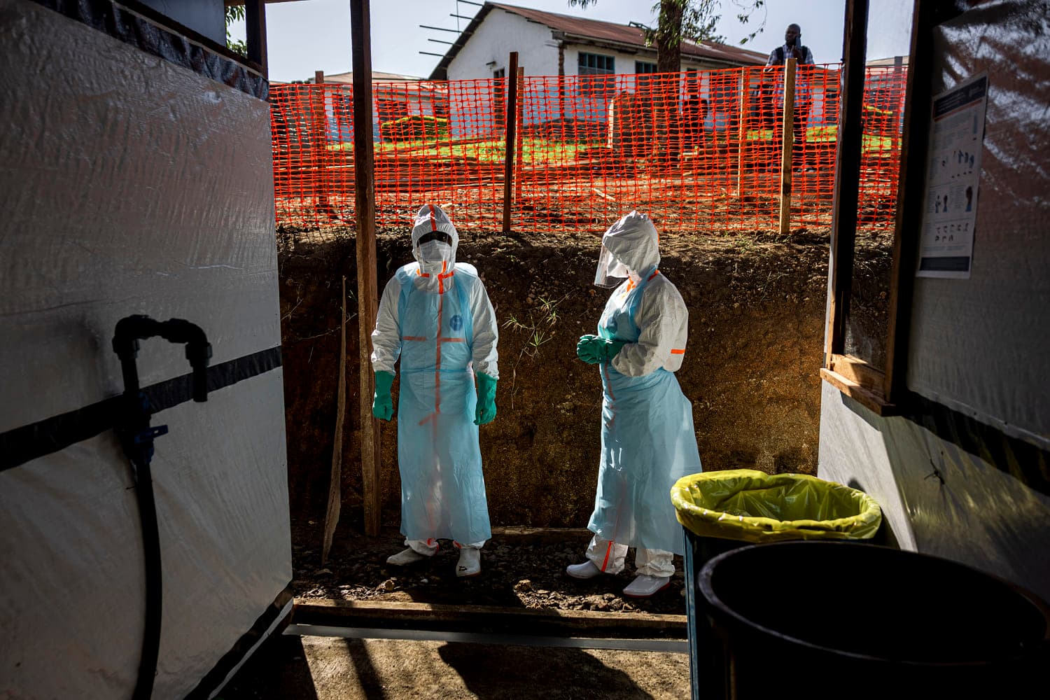 U.S. warns Europe to step up Ebola screening ahead of World Cup