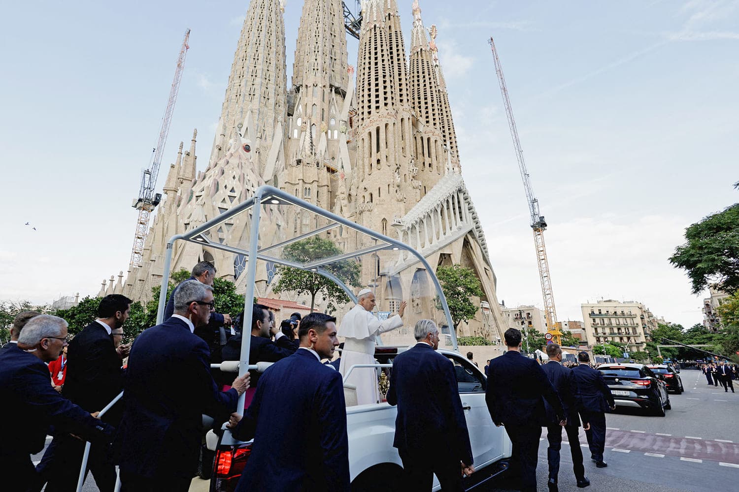 Pope Leo blesses Barcelona’s towering architectural masterpiece