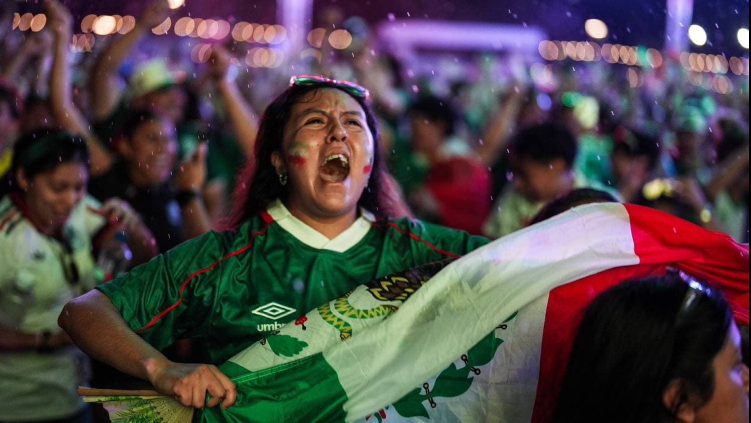 El Mundial vibra al ritmo de sus aficionados | Fanáticos Mundial