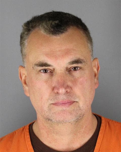 Federal prosecutors not seeking death penalty in plea deal with man accused of killing top Minnesota Dem