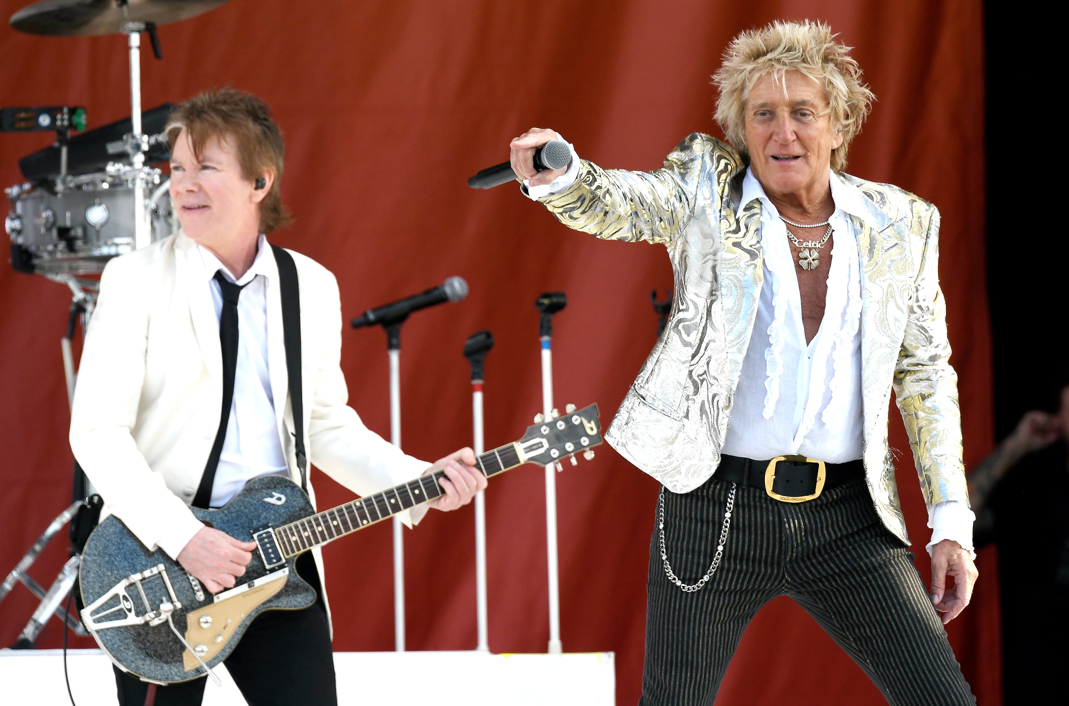 Rod Stewart cancels Vegas concert hours before showtime on doctor’s orders
