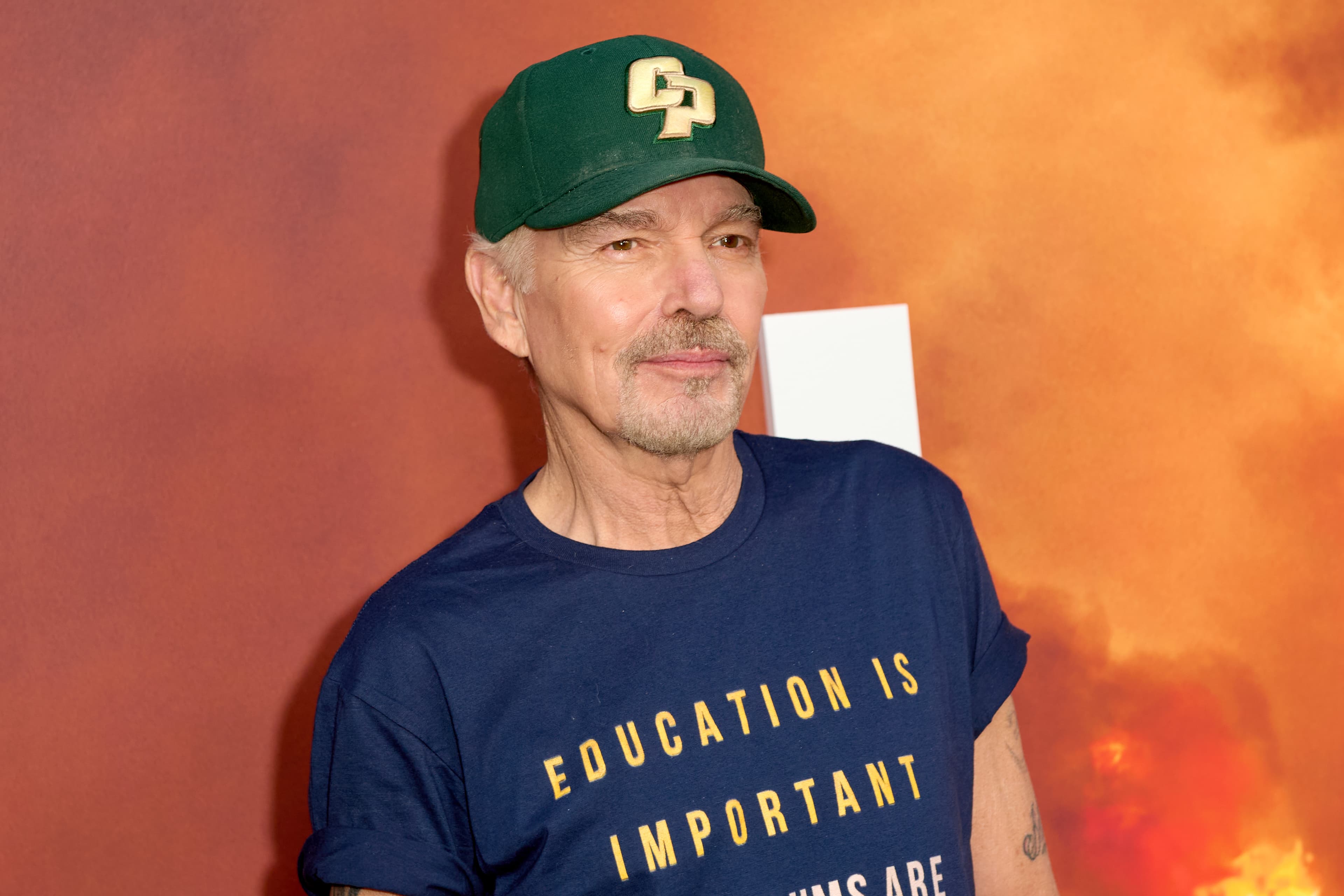 Billy Bob Thornton says celebrity status is no reason to push political beliefs on fans