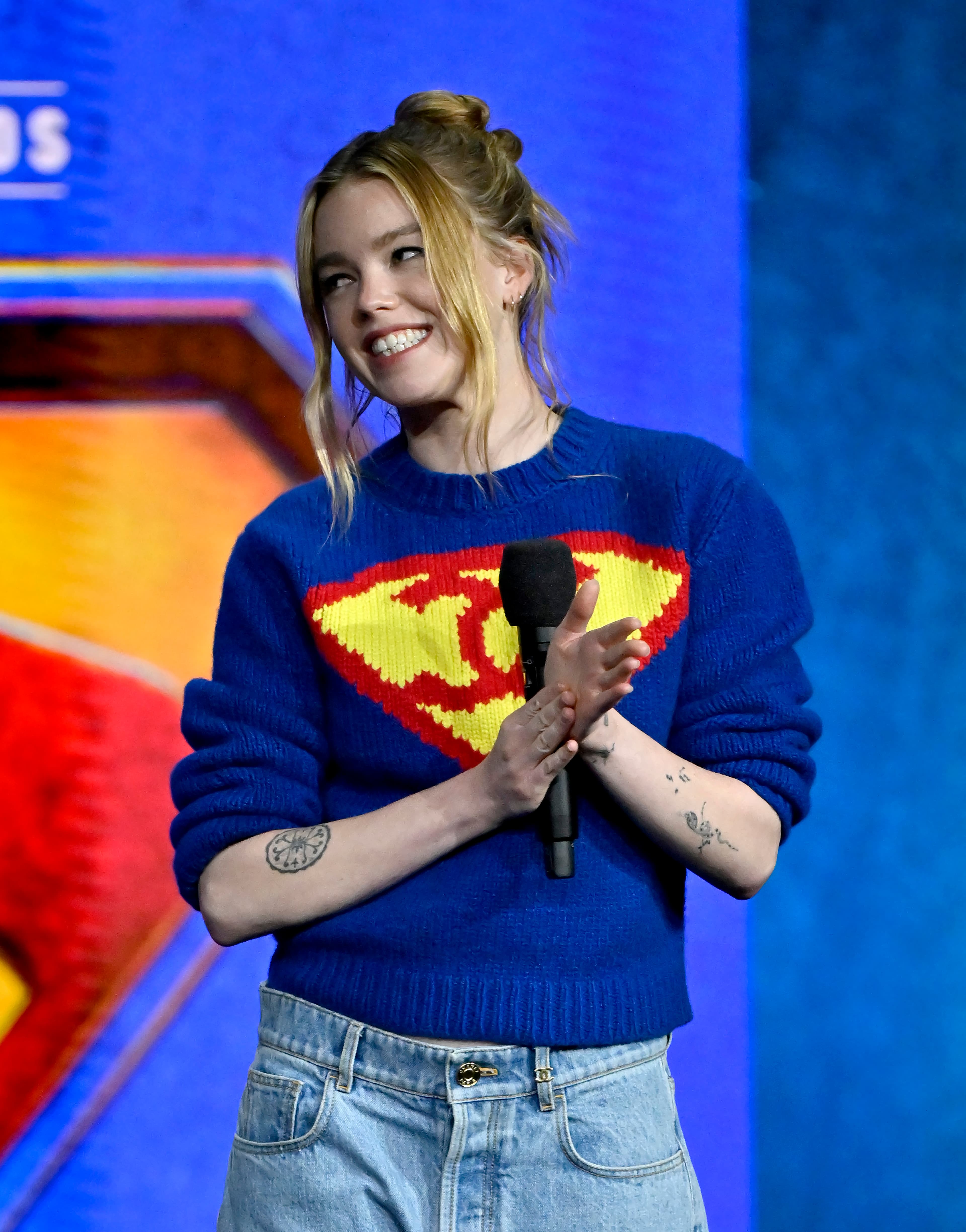 ‘Supergirl’ actress mocks critics, says a lot of them are Christian dads
