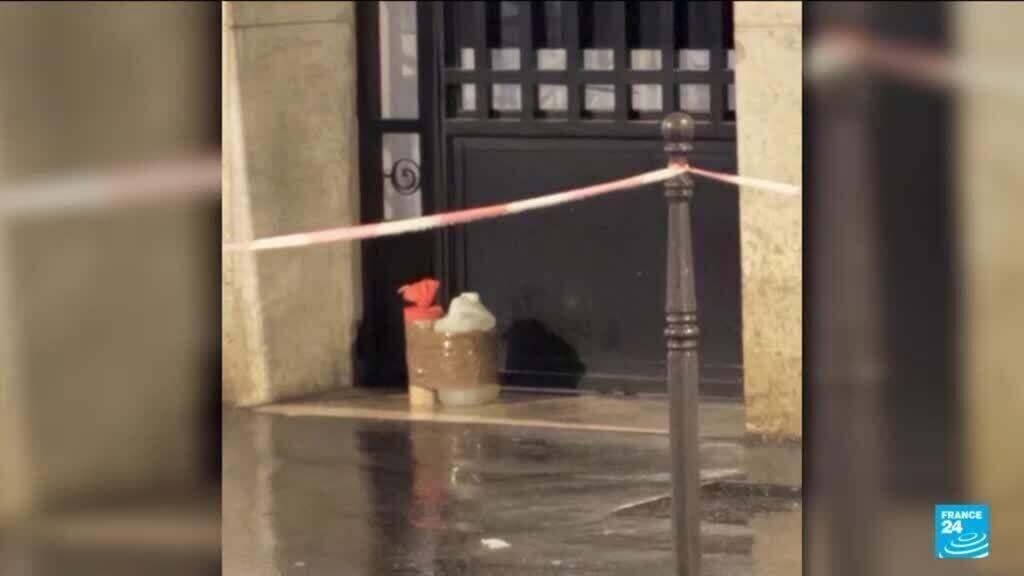 Police arrest two more over attempted attack on US bank HQ in Paris