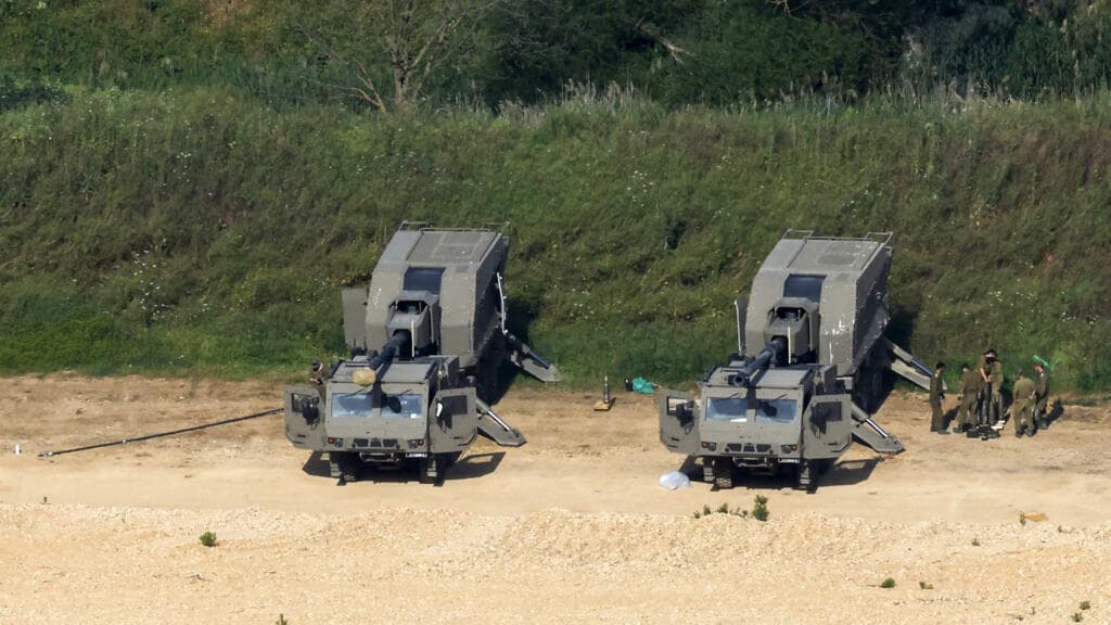 Middle East war live: Lebanese army accuses Israel of ceasefire violations