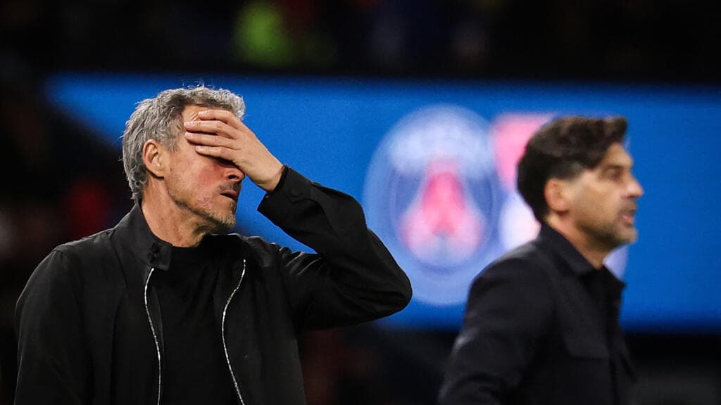 Ligue 1: Title race tightens as Lyon win away at Paris Saint-Germain