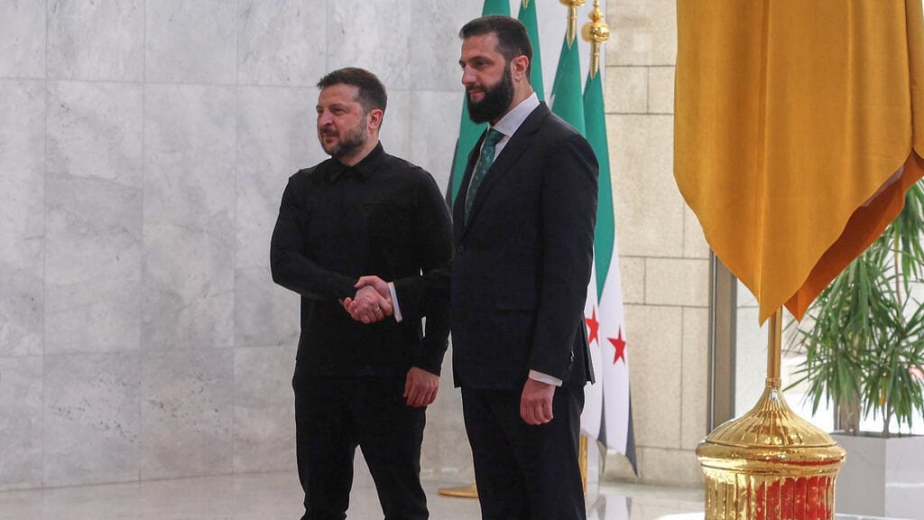 Ukraine's Zelensky meets Syria’s new leader in Damascus, pushes military deals