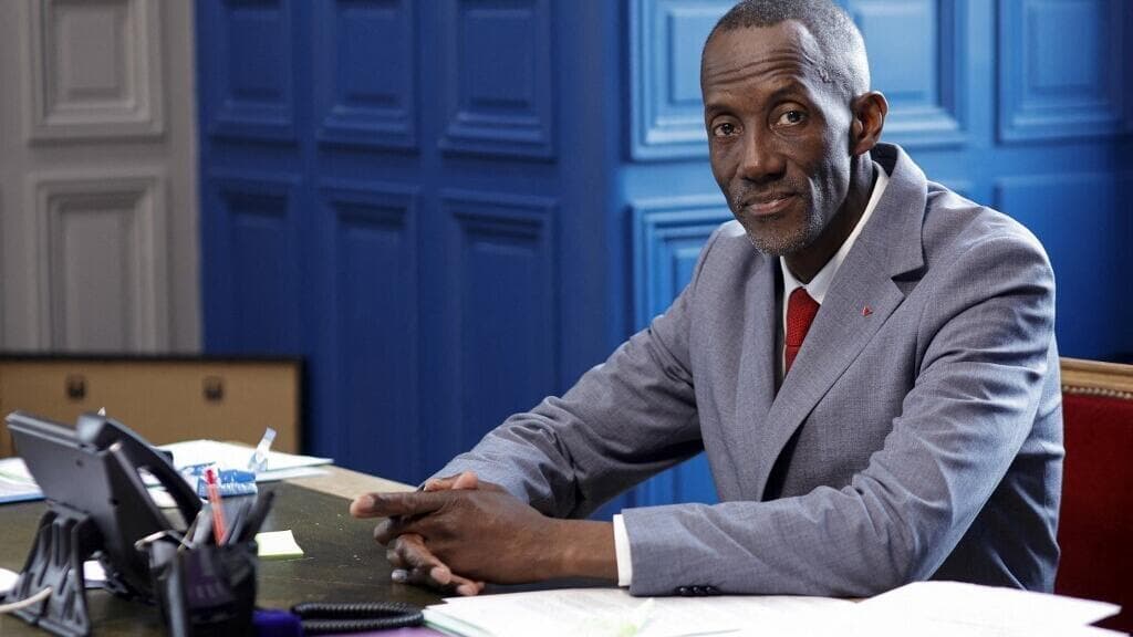 Black mayor faces abuse as France confronts racism in public life