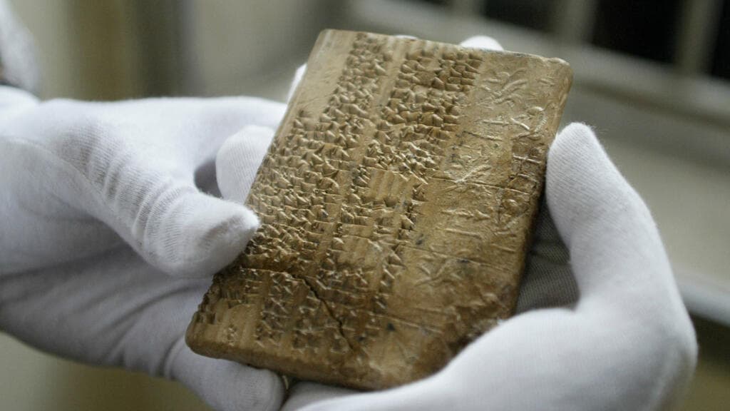 French researcher cracks 4,000-year-old Elamite script from Iran