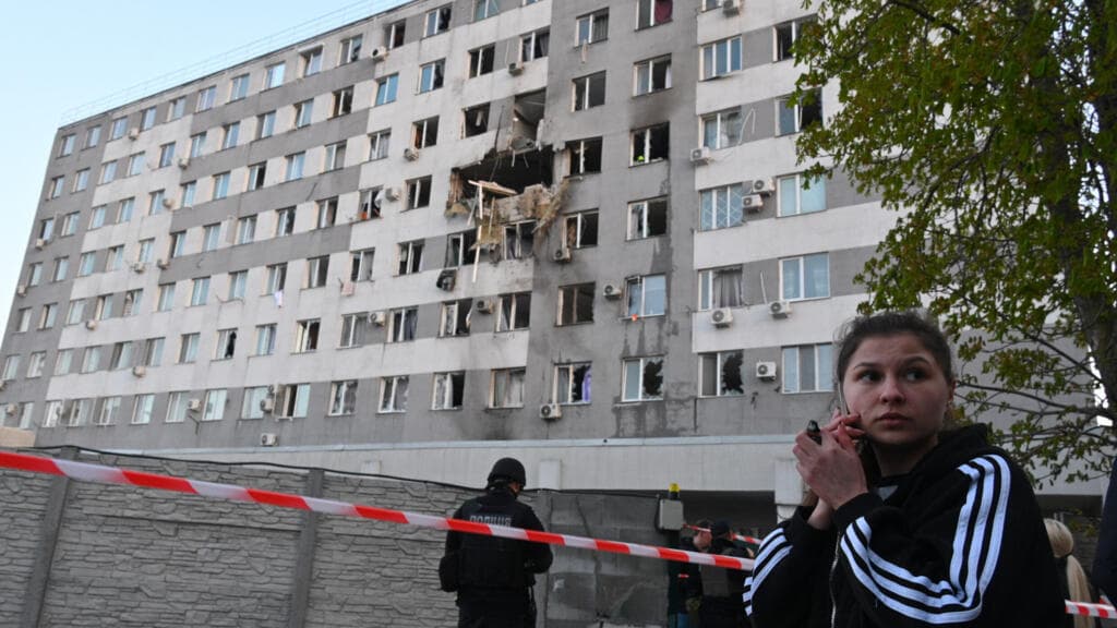 More than a dozen killed in Russian attacks on Kyiv, other Ukrainian cities