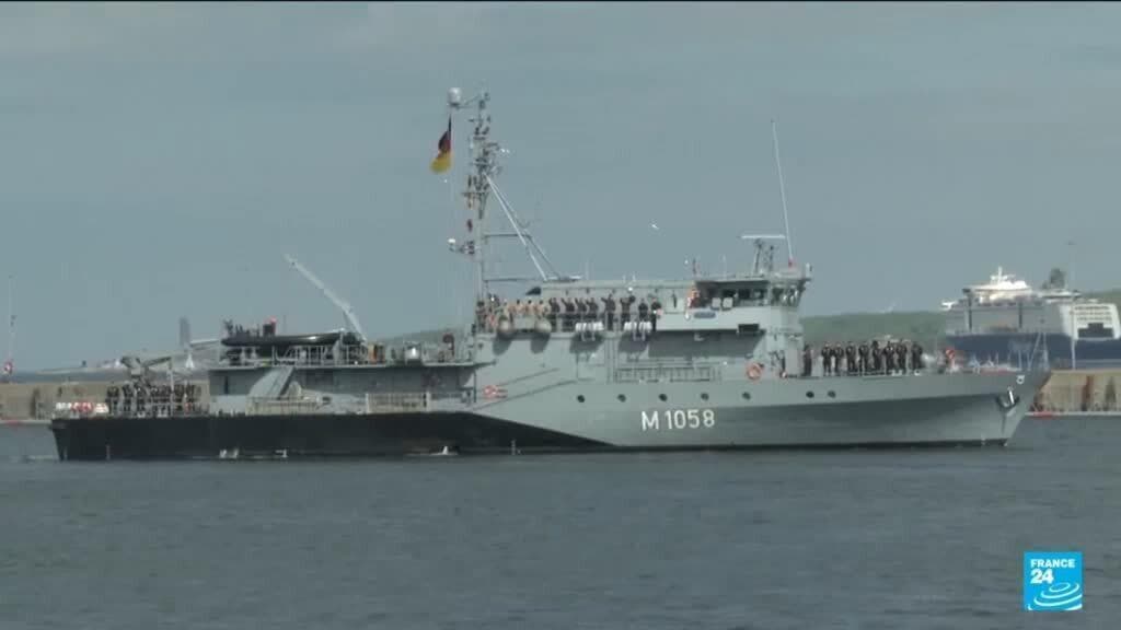 German minesweeper sets sail for possible Hormuz mission