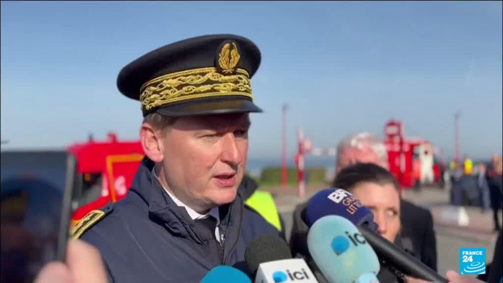 Four migrants die trying to cross Channel to England