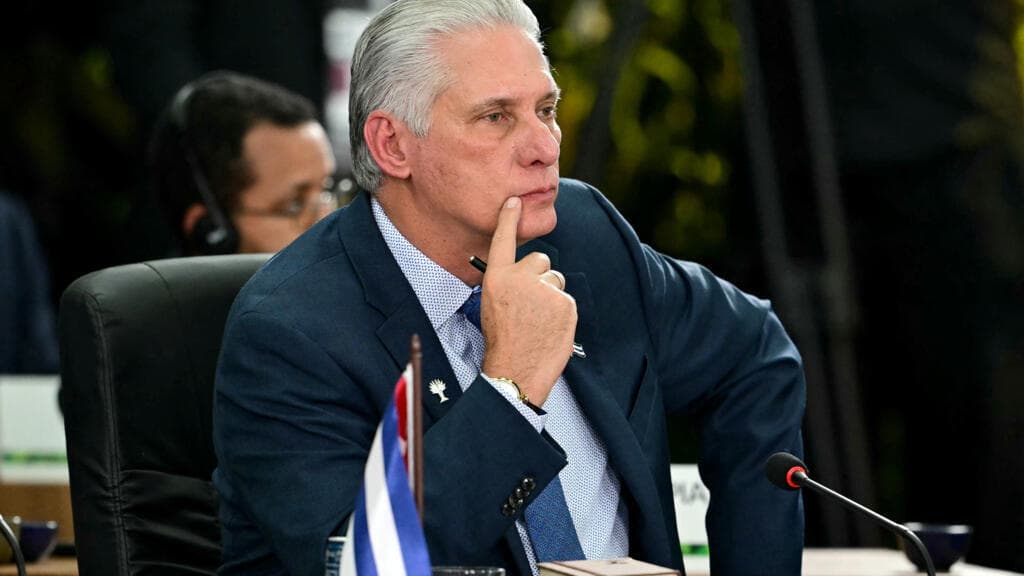 US sanctions Cuban president and Castro relatives in latest pressure campaign
