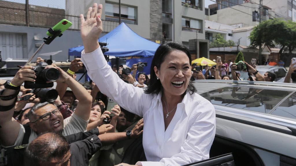 Fujimori and Sanchez lead Peru's presidential runoff as count enters final stretch