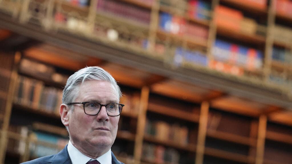 Starmer faces rising pressure over US envoy appointment after new testimony