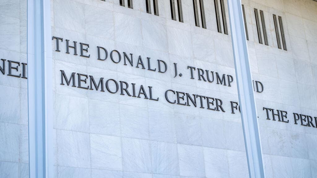 Judge blocks Trump's Kennedy center plan and halts renovation plan