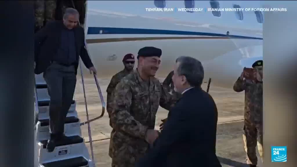 Pakistani army chief visits Tehran in hopes for renewed talks between US and Iran