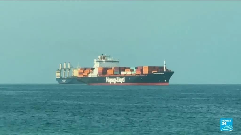 No toll but ‘maritime service fees’ for Strait of Hormuz?