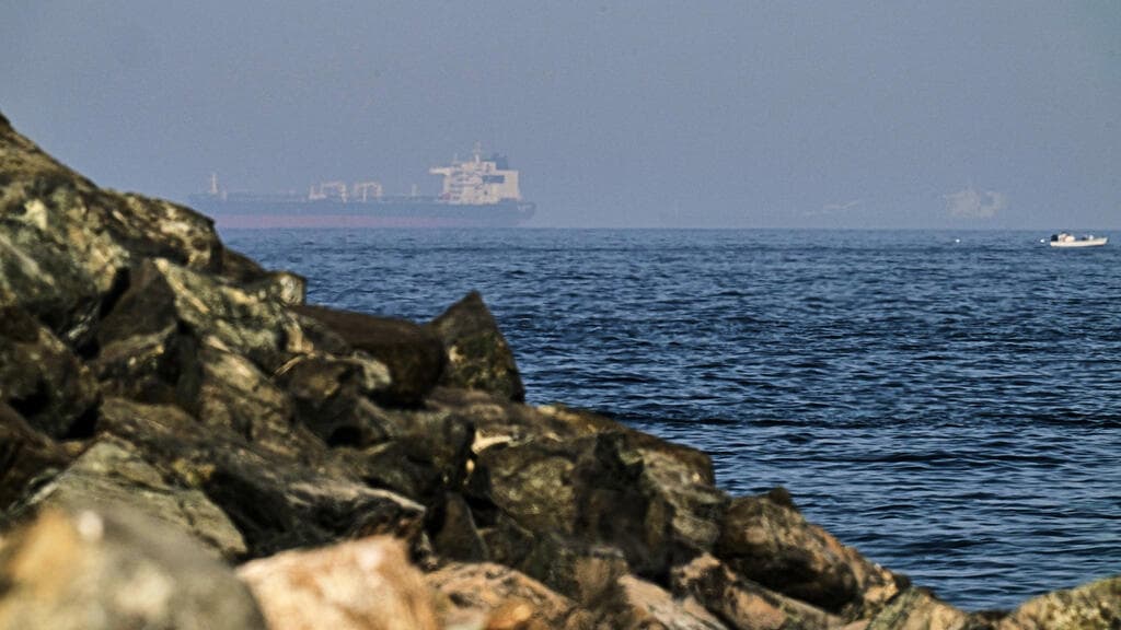 Middle East war live: US and Iran accuse each other of ceasefire violations in Strait of Hormuz