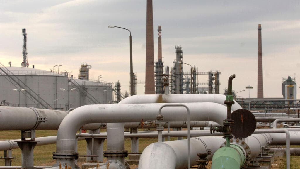 Ukraine reopens damaged Druzhba pipeline to unlock €90 billion EU loan