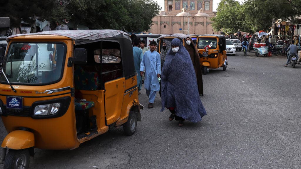 Dozens of Afghan men protest govt crackdown on women, police accused of ‘firing shots’