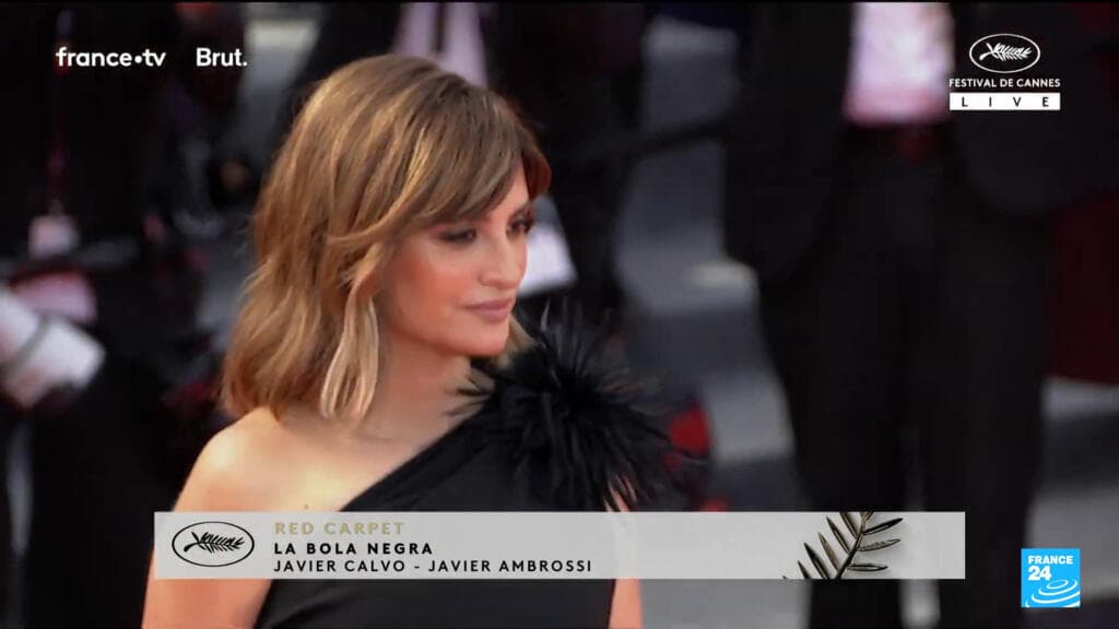 Penélope Cruz and Glenn Close star in Spanish civil war gay drama at Cannes