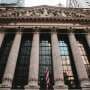 How cultural backgrounds shape financial forecasts