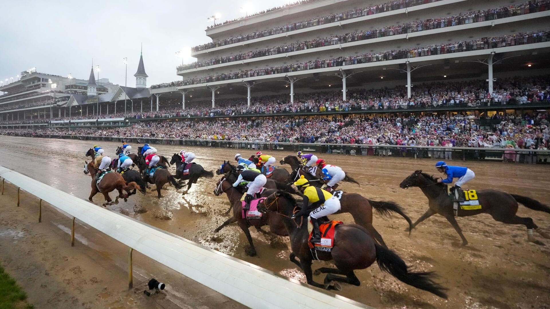 2026 Kentucky Derby horses, odds, futures, preview, date: Expert who hit 12 Derby-Oaks Doubles says picks