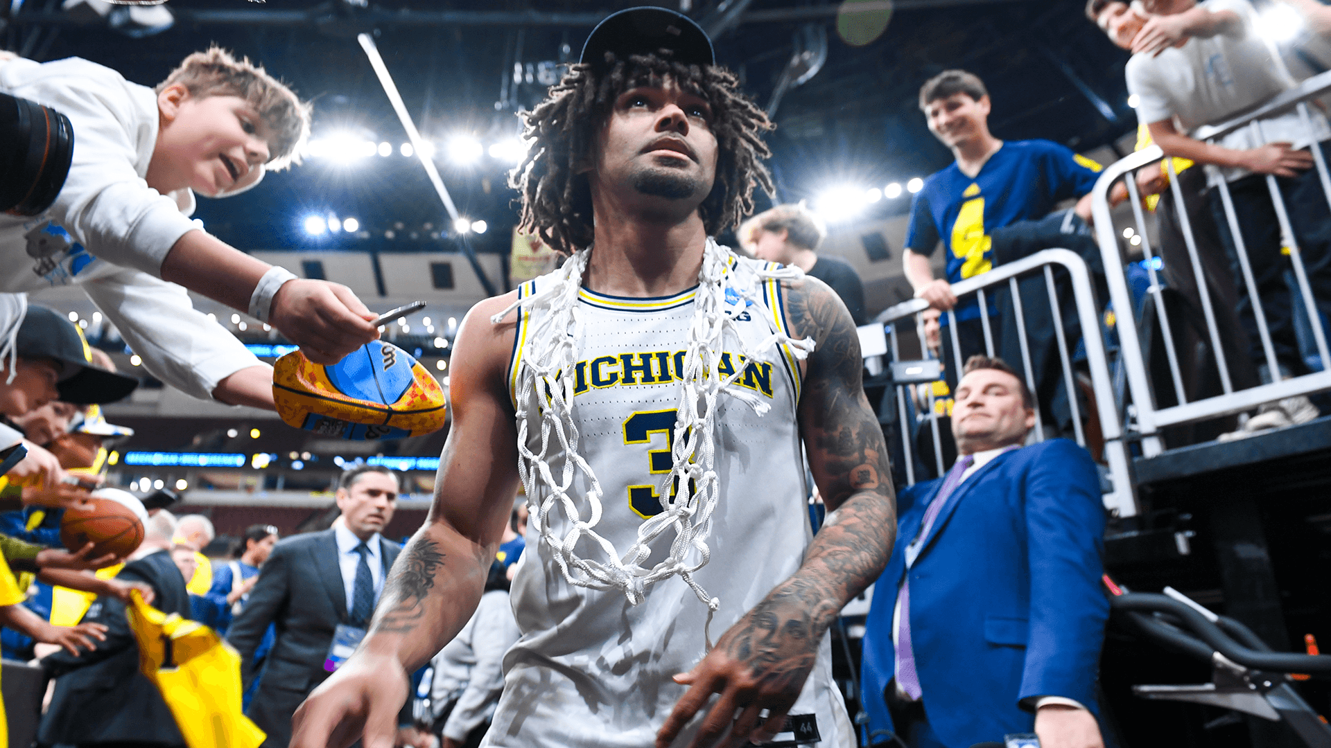 Elliot Cadeau's journey took unexpected turn, but cashew chaos can't derail Michigan's 'competitive psycho'