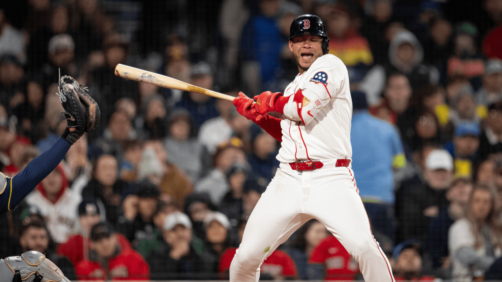 Willson Contreras lashes out at Brewers after 24th career HBP: 'I'm going to take one of them out'