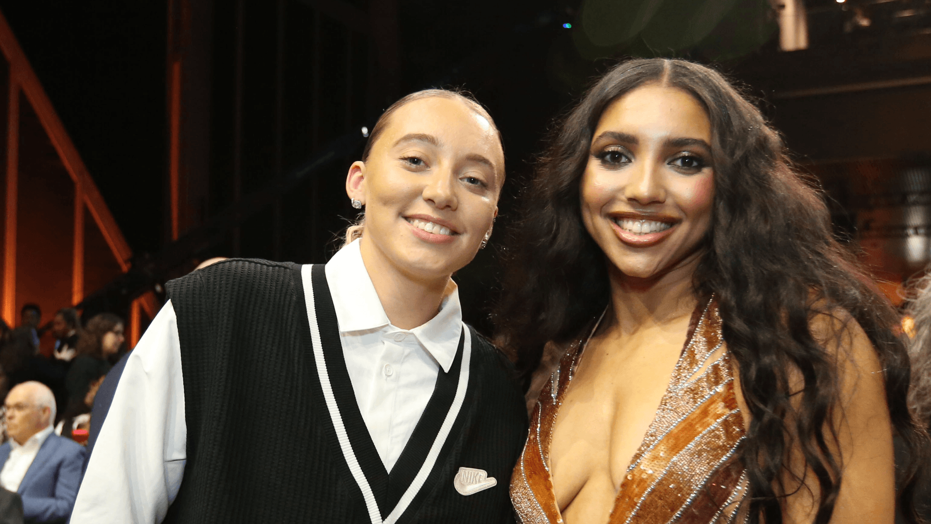 Wings shut down question about Azzi Fudd-Paige Bueckers relationship at post-draft press conference