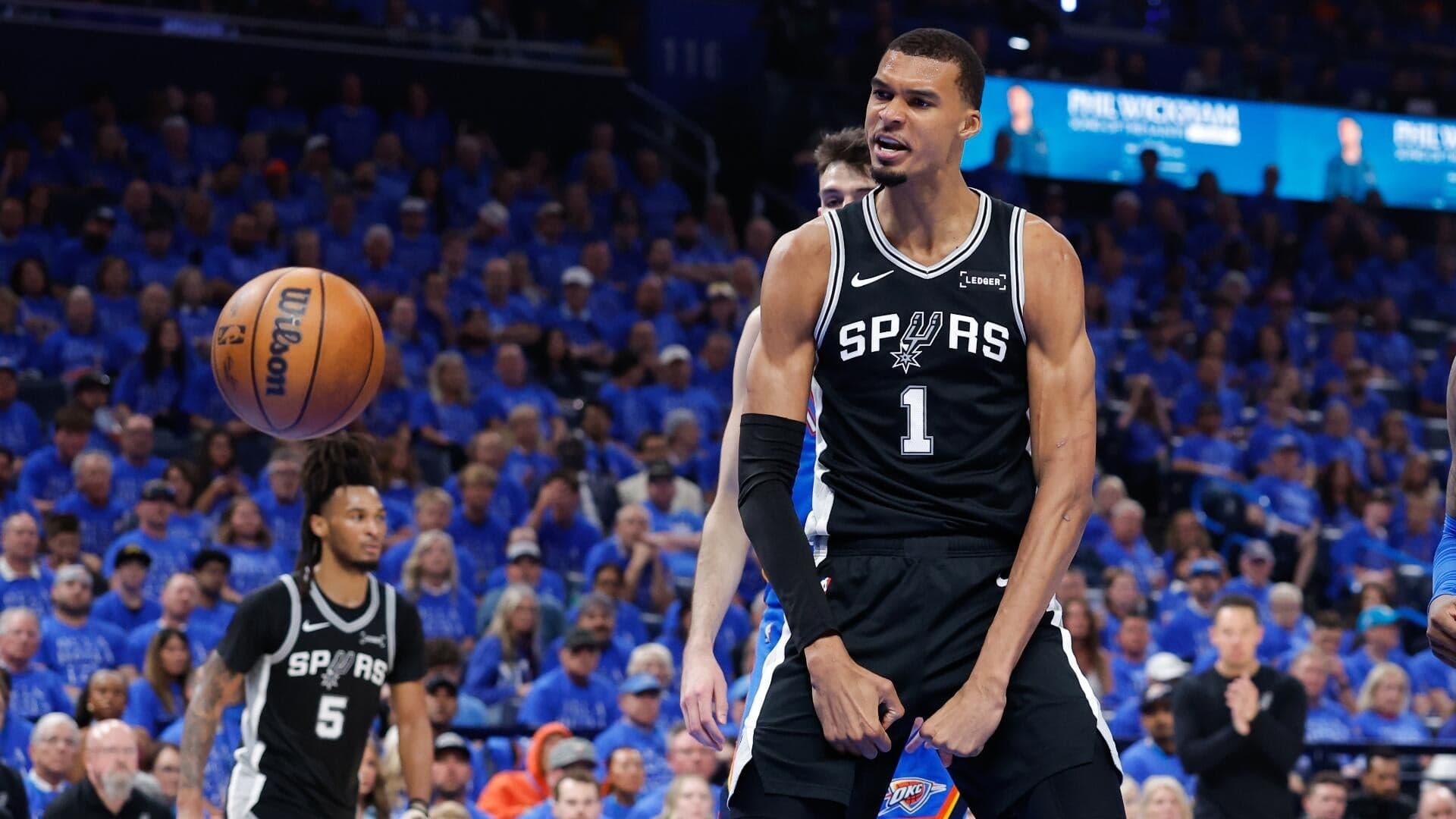 Thunder vs. Spurs odds, prediction: 2026 NBA Western Conference finals picks, Game 4 best bets from top model