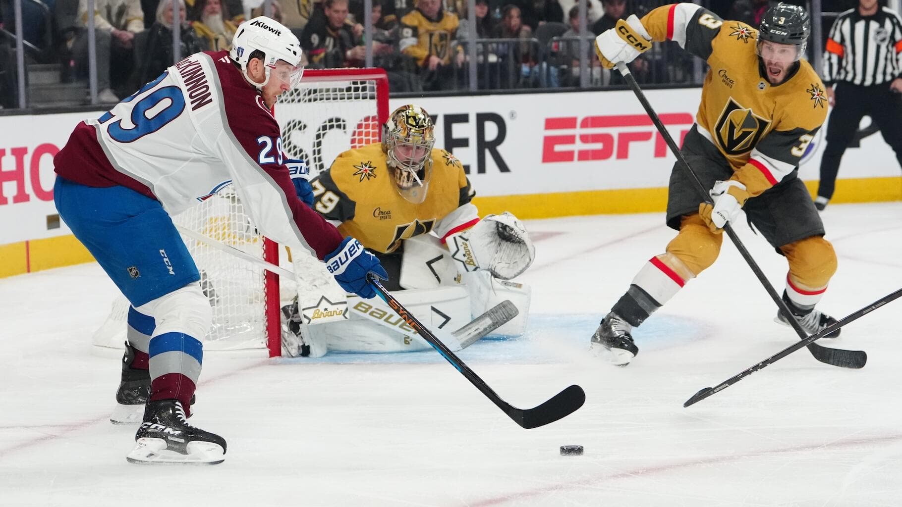 Avalanche vs. Golden Knights odds, prediction: 2026 NHL Western Conference Finals Game 4 picks by proven model
