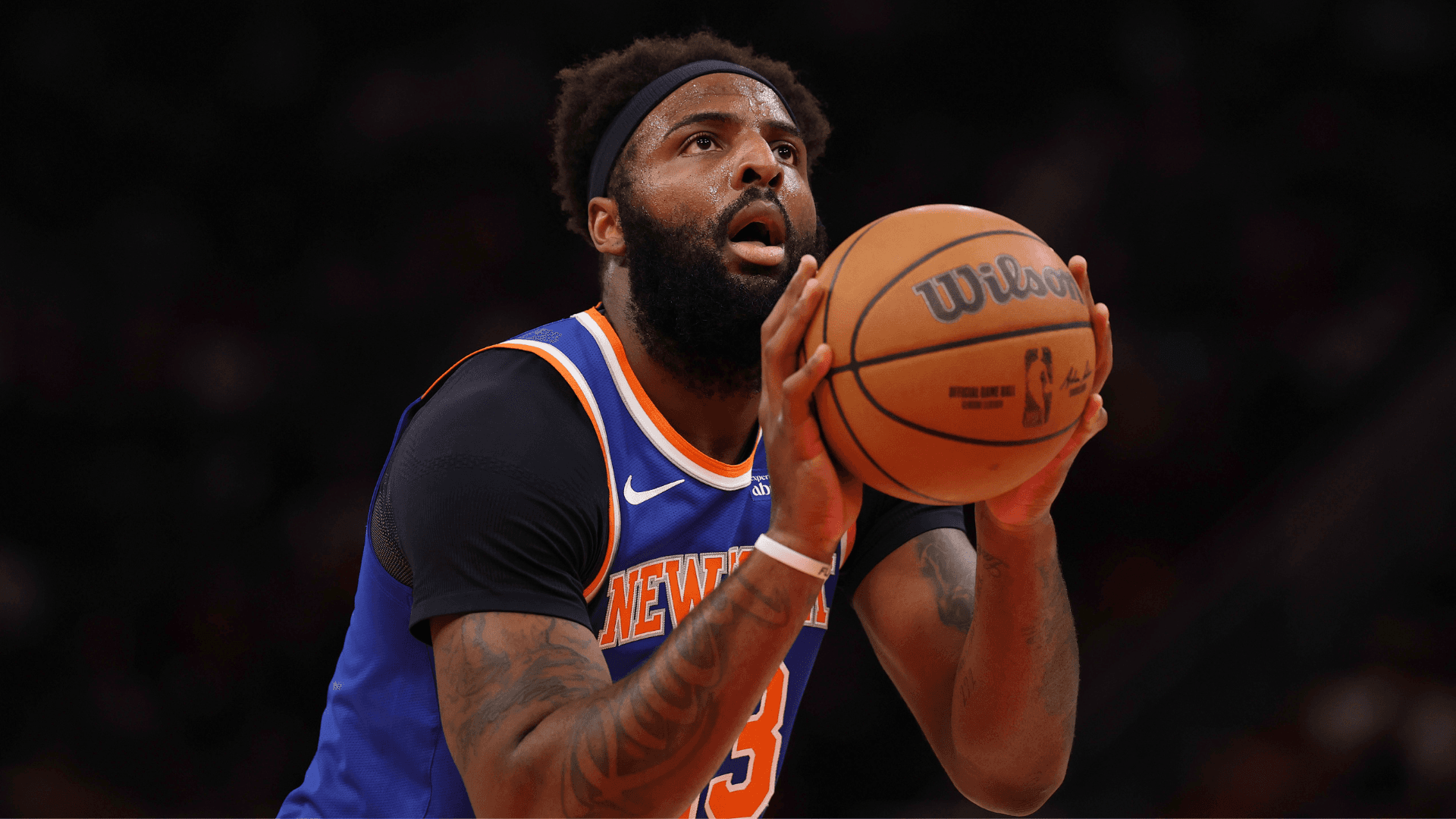 Underhand free throws? Mitchell Robinson has a broken pinky and a big problem -- Rick Barry has the solution
