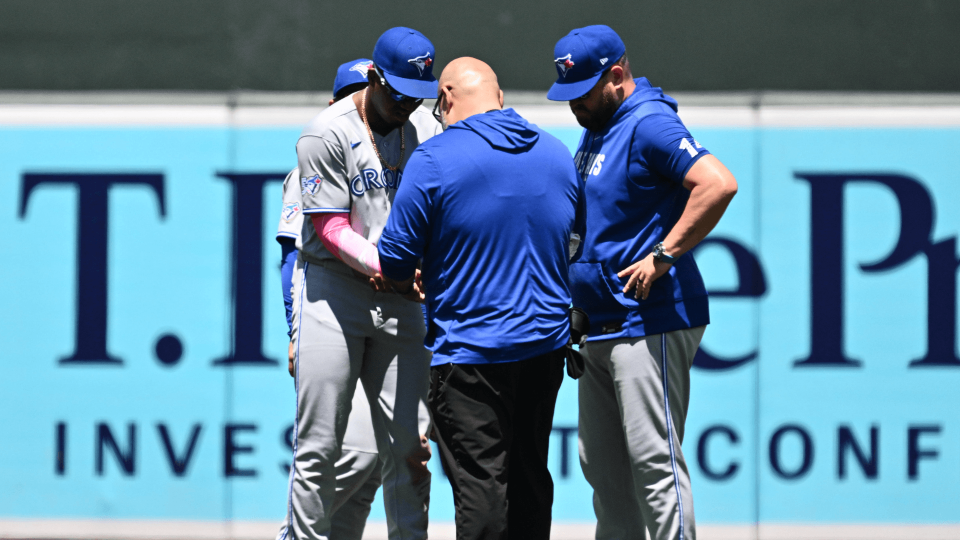Blue Jays OF Jesús Sánchez exits game vs. Orioles after being hit by ball thrown from stands by fan