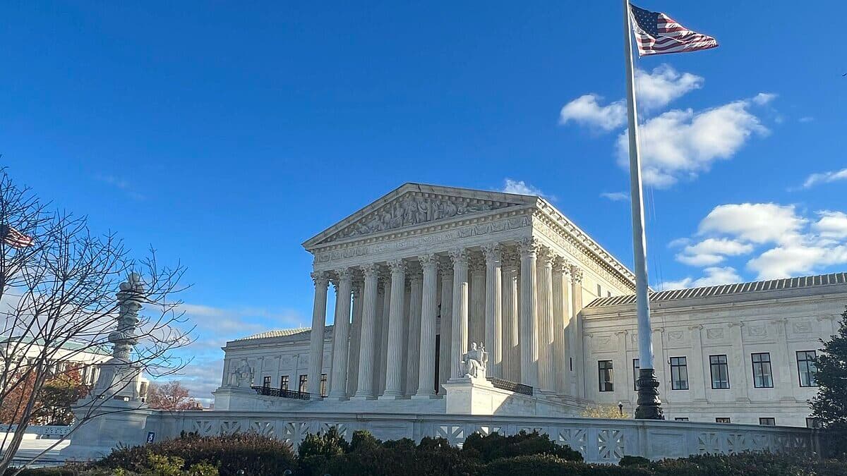 Trump Scores SCOTUS Win In Battle Over Immigration Judges’ ‘Work-Related Speech’