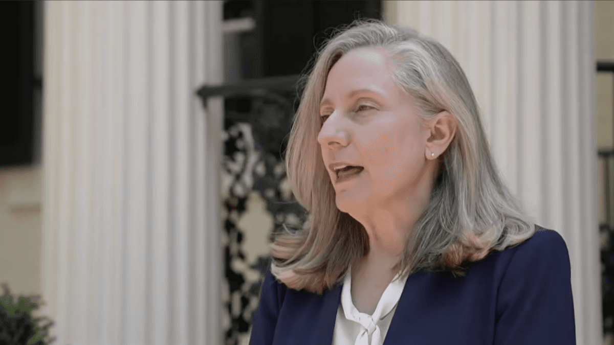 Spanberger Signs Bill To Tie Virginia’s Electoral Votes To California